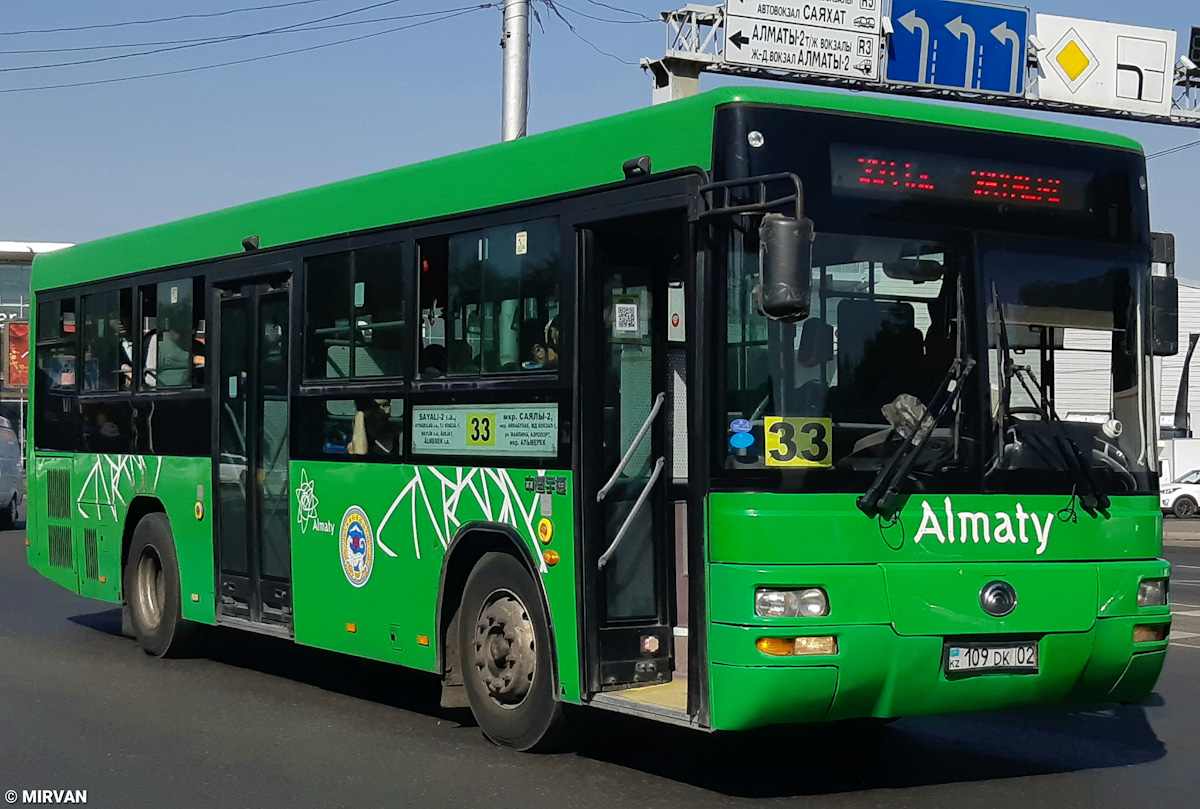 Almaty, Yutong ZK6108HGH # 109 DK 02