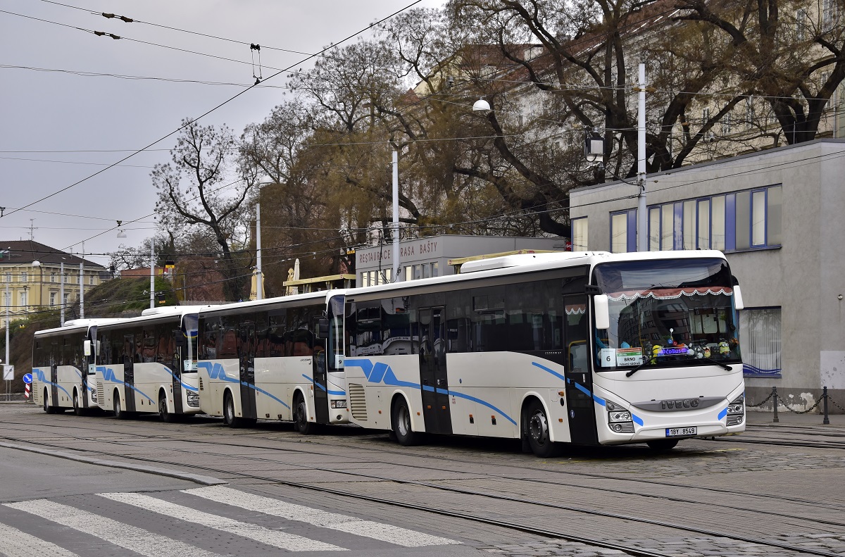 Olomouc, IVECO Crossway Line 12M # 1BY 8549