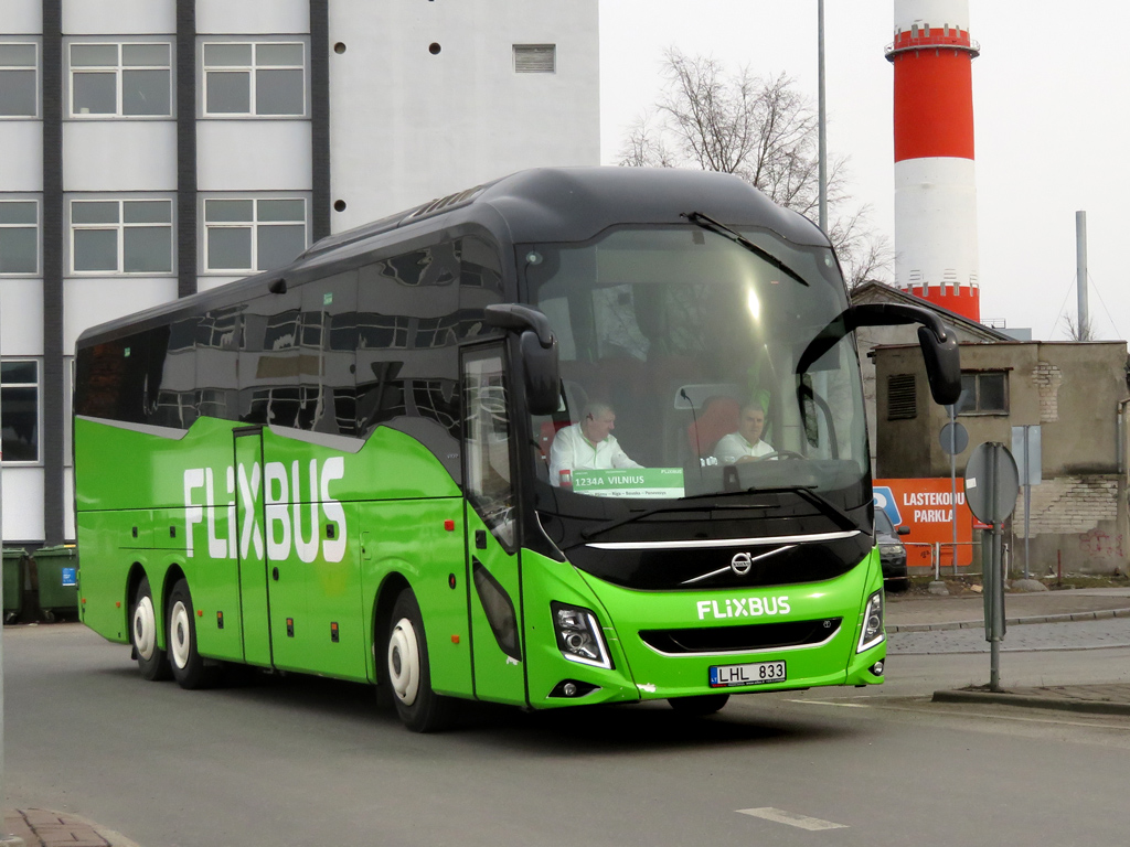Vilnius, Volvo 9900 13,1m (2018) № LHL 833