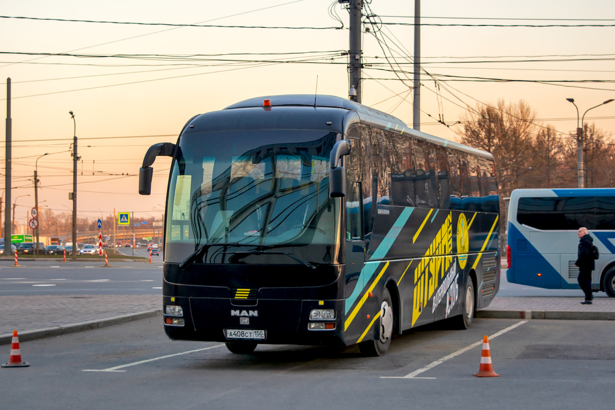 Руза, MAN R07 Lion's Coach RHC414 # А 408 СТ 150; Buses of sport clubs and national teams