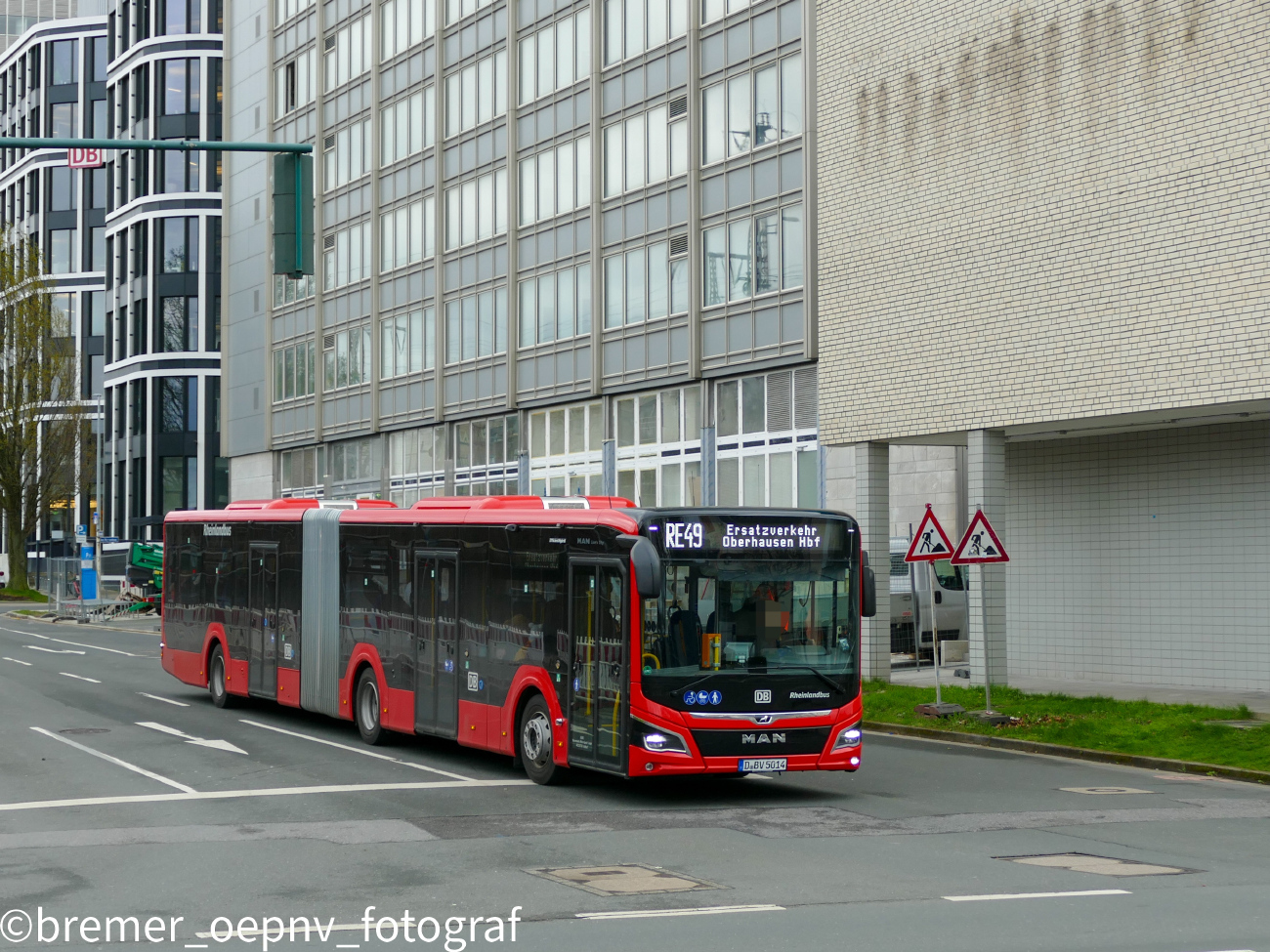 Düsseldorf, MAN 18C Lion's City NG360 EfficientHybrid # D-BV 5014