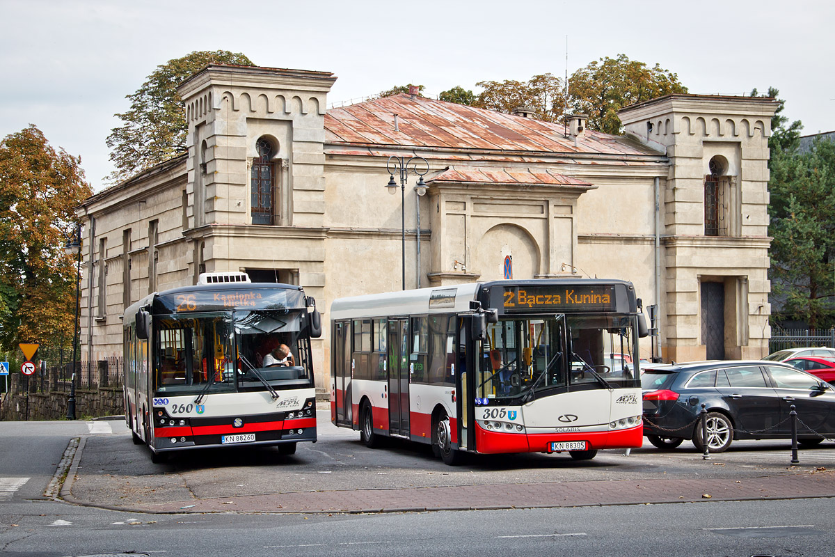 Nowy Sącz, Solbus SM12 № 260; Nowy Sącz, Solaris Urbino III 10 № 305