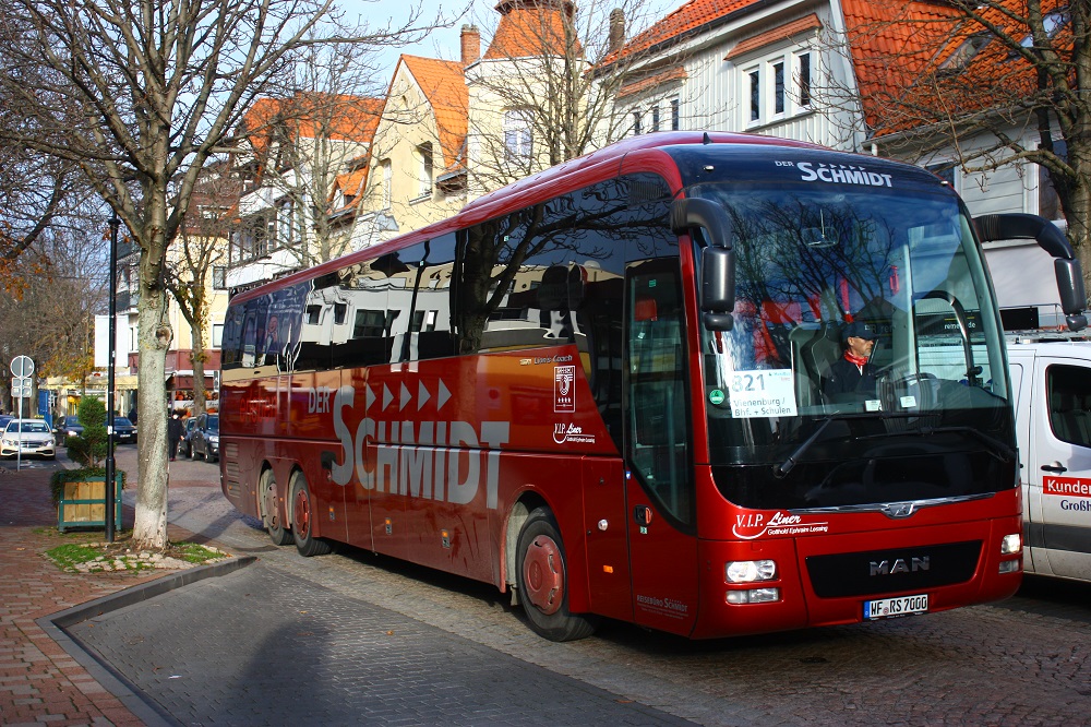 Wolfenbüttel, MAN R08 Lion's Coach L RHC444 № WF-RS 7000