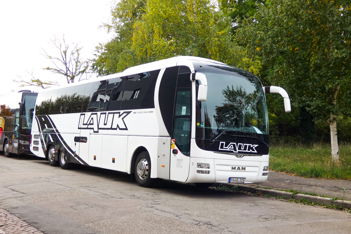 Rastatt, MAN R09 Lion's Coach C RHC444 # RA-UL 315