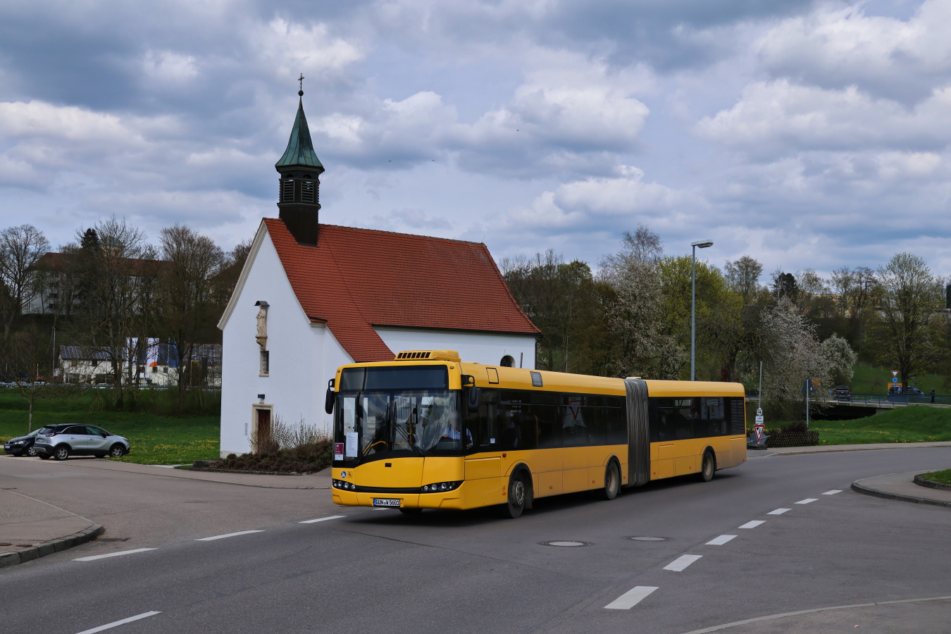 Weißenburg in Bayern, Solaris Urbino III 18 č. GUN-W 5601; Aalen — Schienenersatzverkehr MEX13 Aalen(-Goldshöfe)-Crailsheim April/Mai 2023