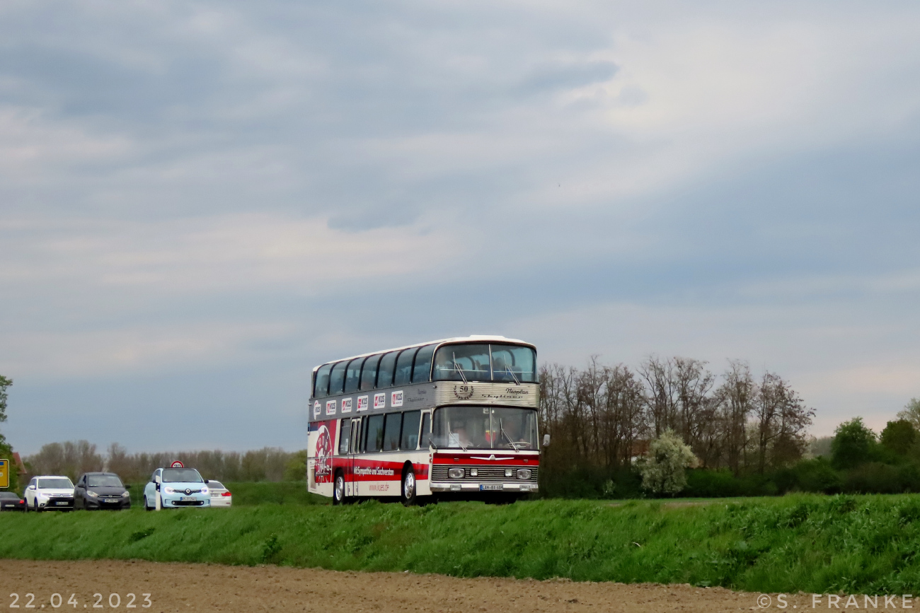 Dingolfing, Neoplan NH22L Skyliner # LAN-BA 68H; Speyer — 6th European Meeting of Historic Buses (22.04.2023)