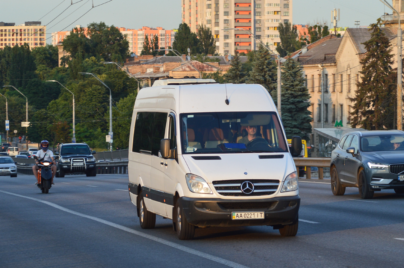 Kyiv, Mercedes-Benz Sprinter 316CDI # АА 0221 ІТ