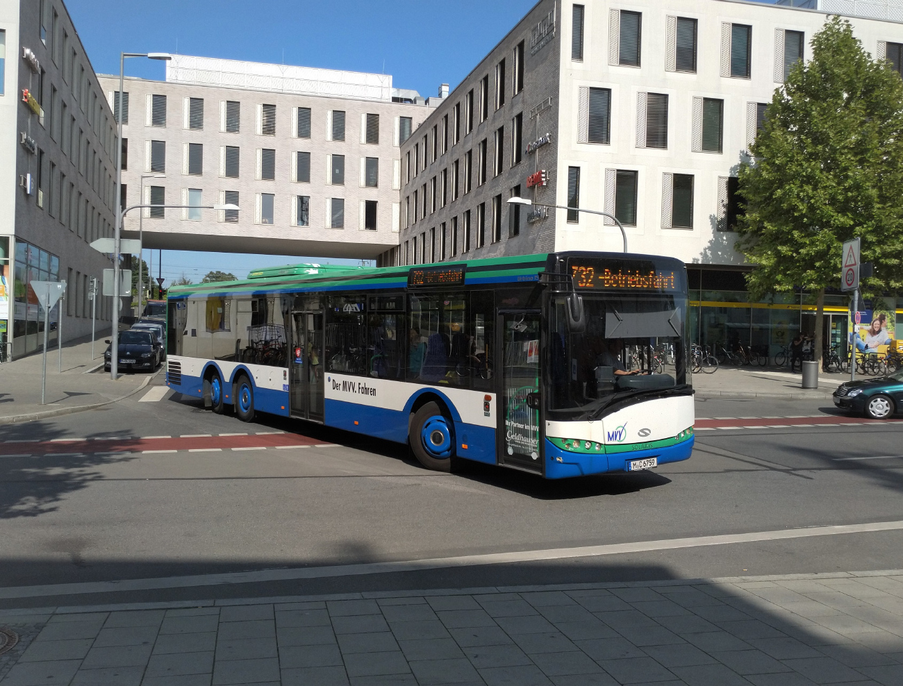 Munich, Solaris Urbino III 15 LE # M-C 6759