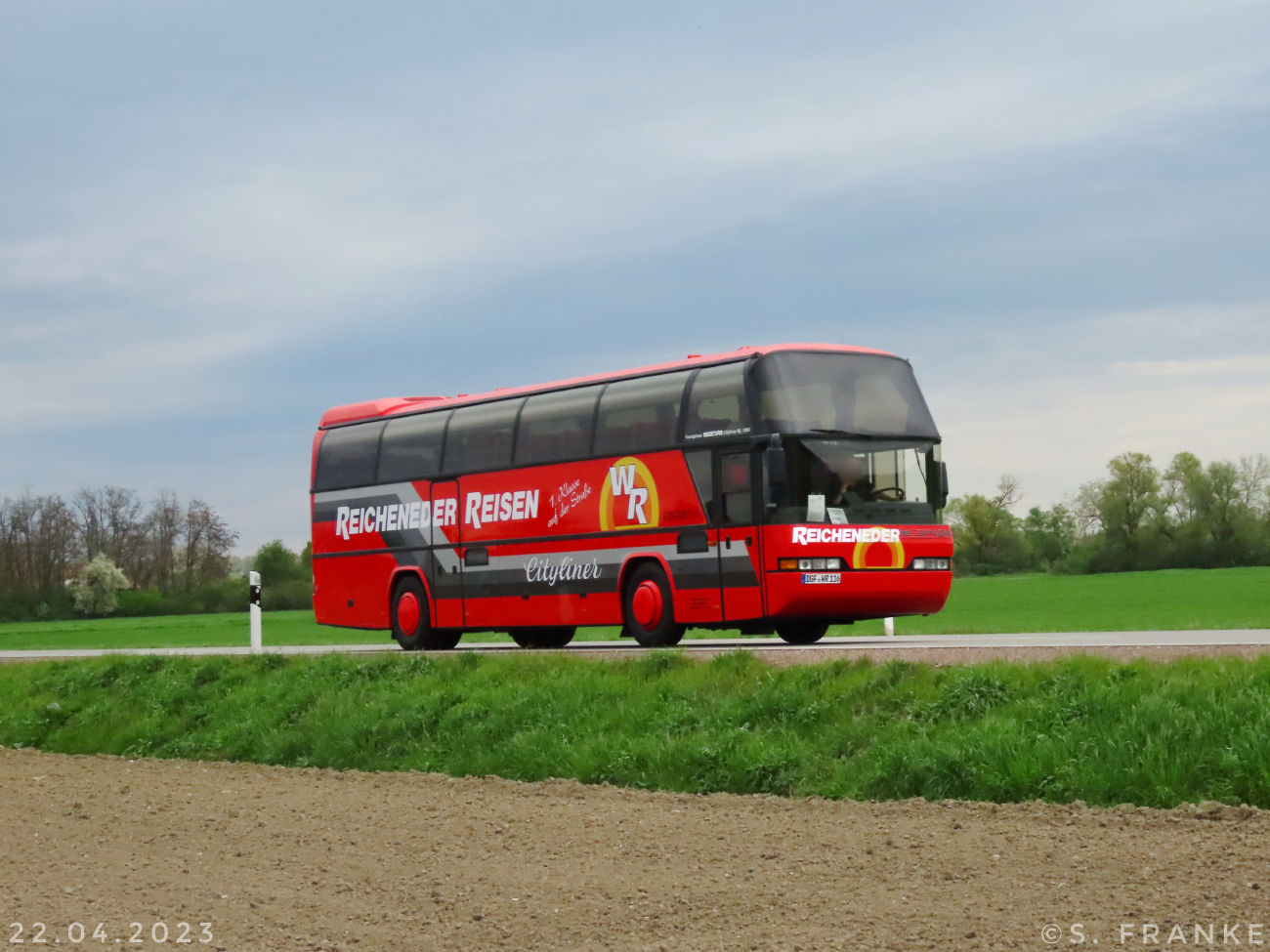 Dingolfing, Neoplan N116 Cityliner # DGF-WR 116