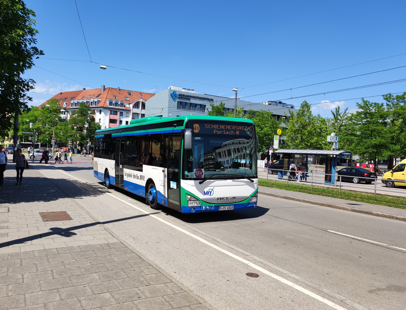 Munich, IVECO Crossway LE Line 12M # M-RV 4808