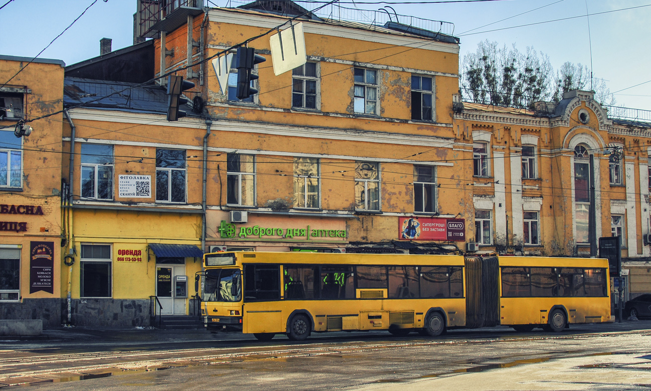 Kyiv, MAZ-105.060 No. 5801