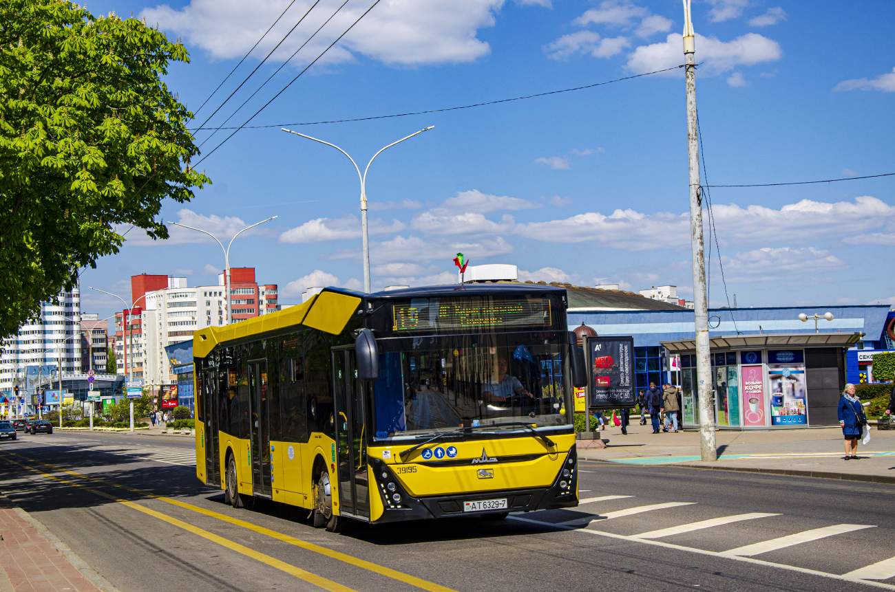 Minsk, MAZ-303.065 č. 039195