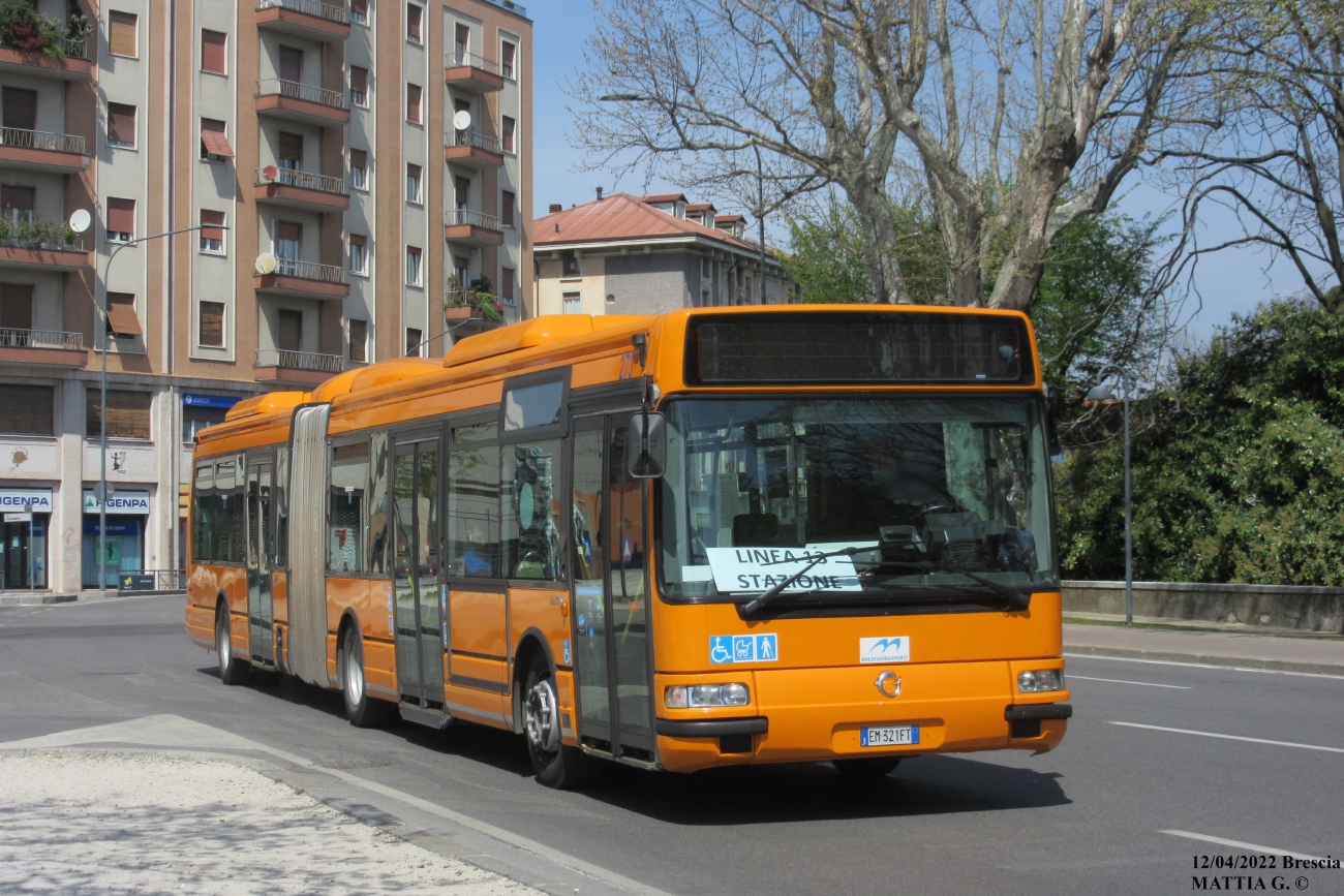 Брешиа, Irisbus Agora L № 273