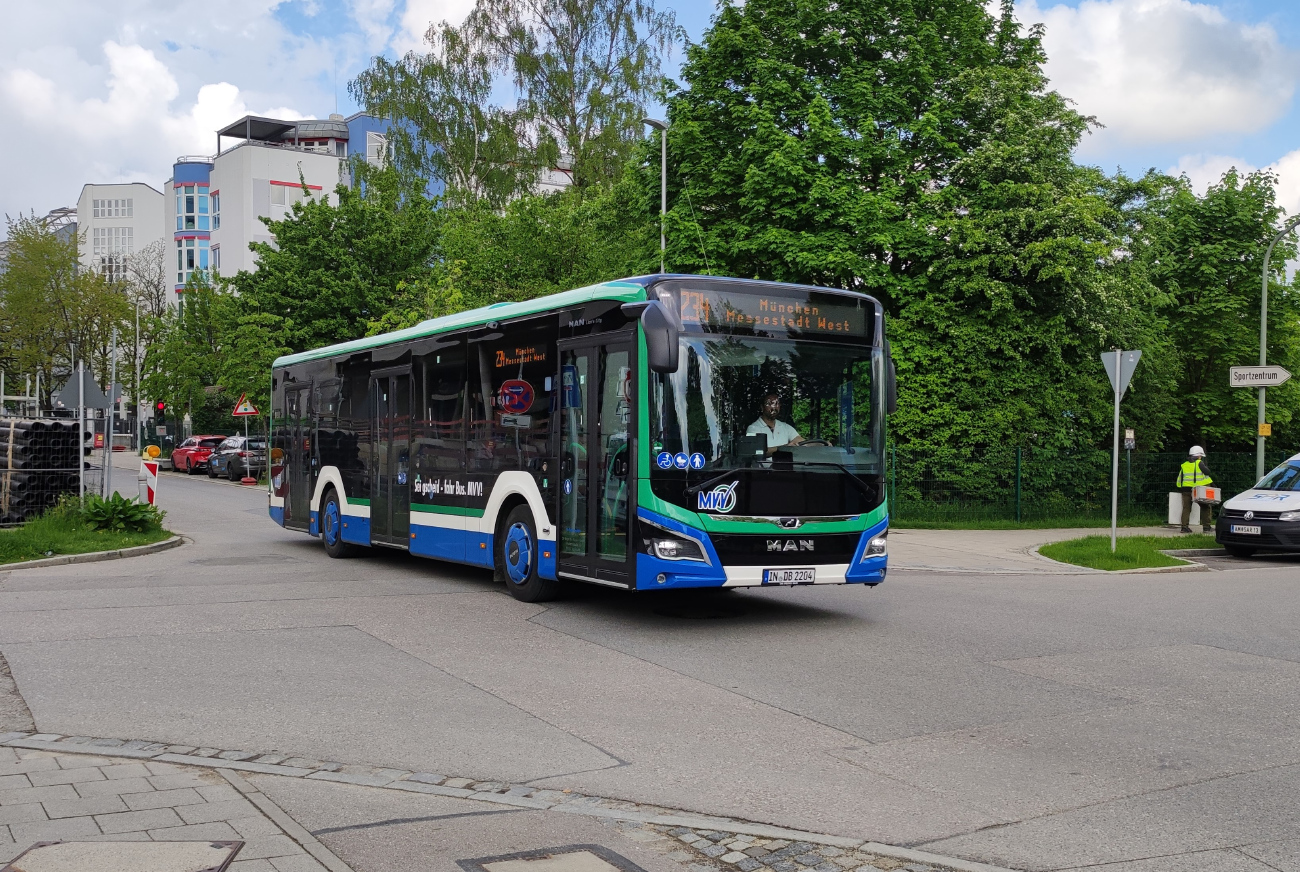 Ingolstadt, MAN 12C Lion's City NL*** EfficientHybrid # IN-DB 2204