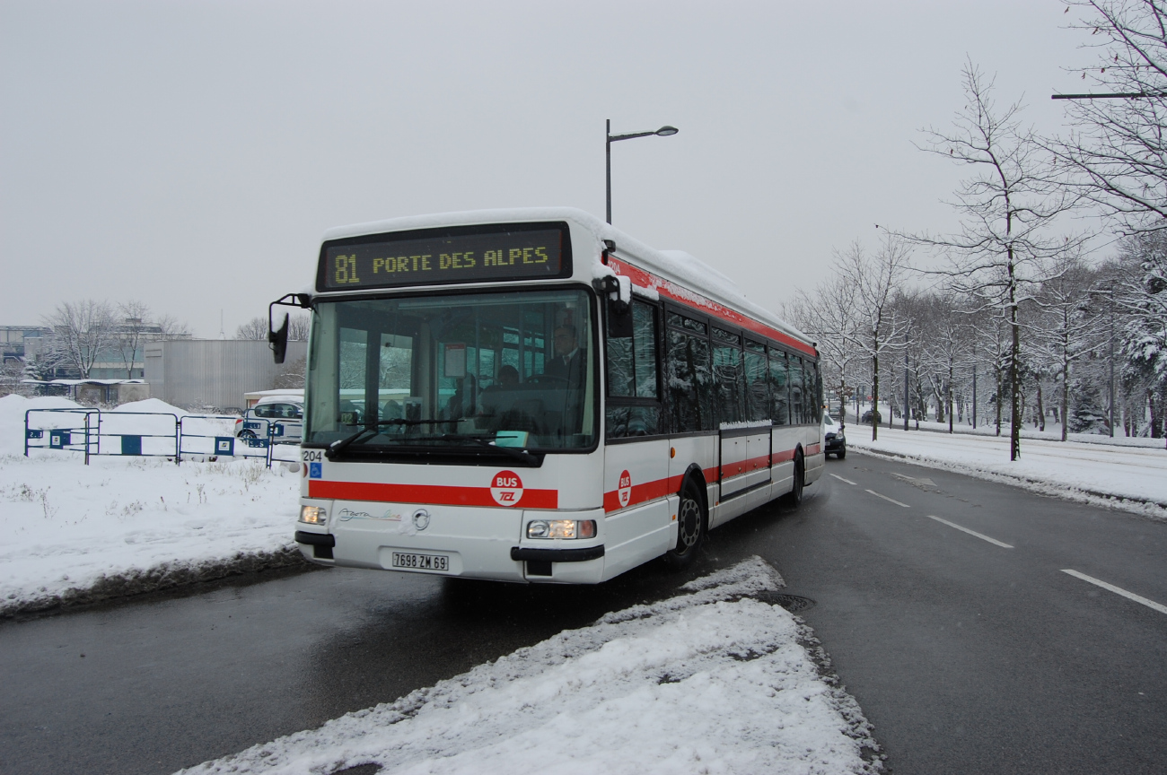Lyon, Irisbus Agora Line # 1204