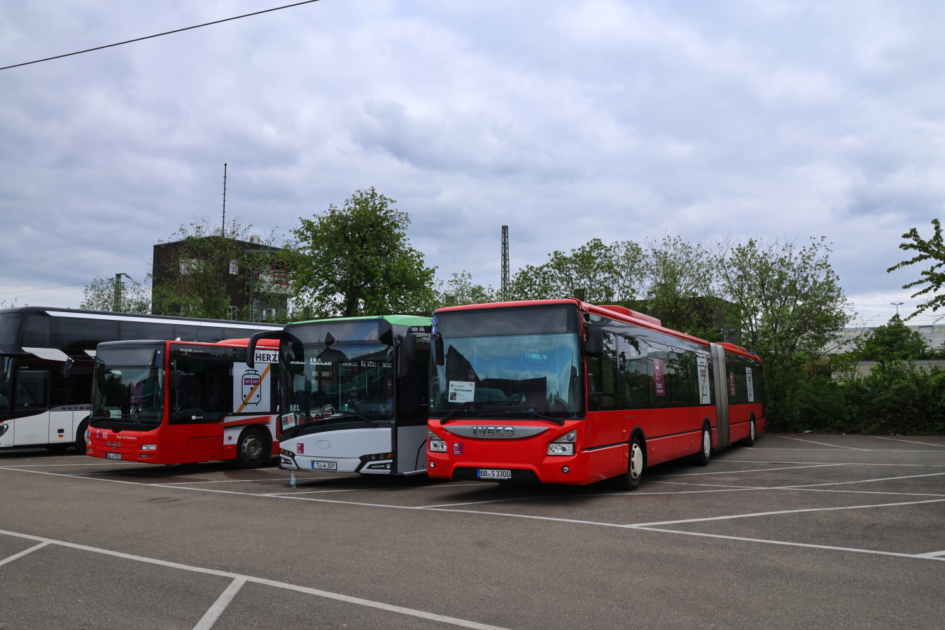 Böblingen, IVECO Urbanway 18M No. BB-S 3300; Stuttgart — EV Digitaler Knoten Stuttgart — 2023