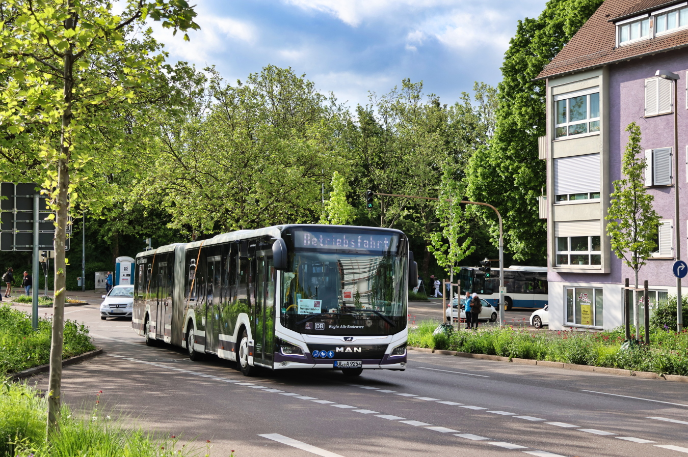 Ulm, MAN 18C Lion's City NG360 EfficientHybrid № UL-A 9254; Stuttgart — EV Digitaler Knoten Stuttgart — 2023