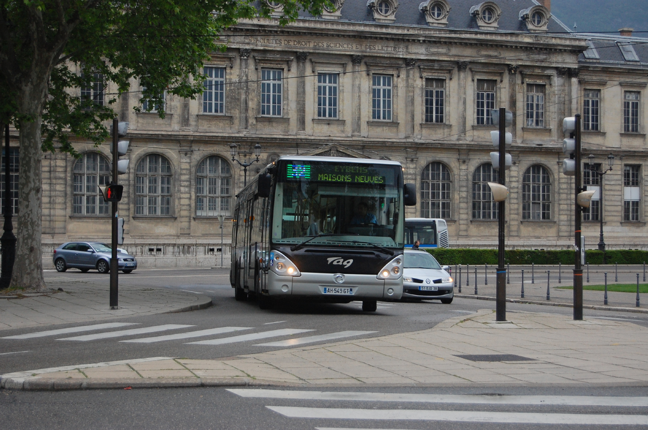 Grenoble, Irisbus Citelis 12M № 3111
