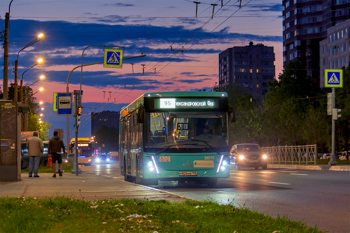Saint Petersburg, MAZ-203.945 # 38017