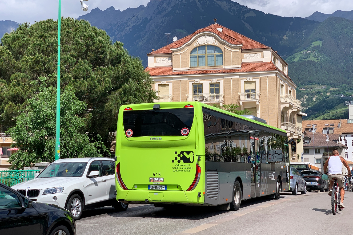 Bolzano, IVECO Crossway LE Line 12M # 615
