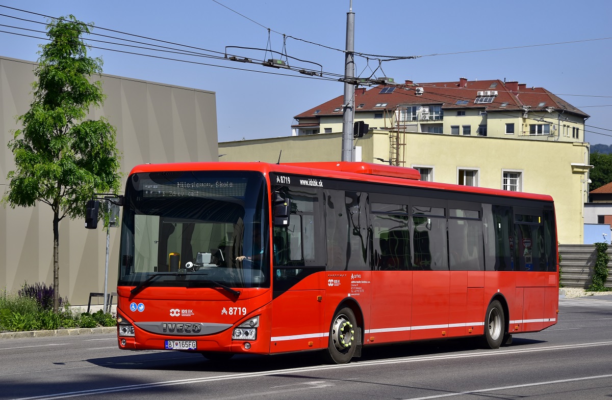 Bratislava, IVECO Crossway LE Line 12M # 8719
