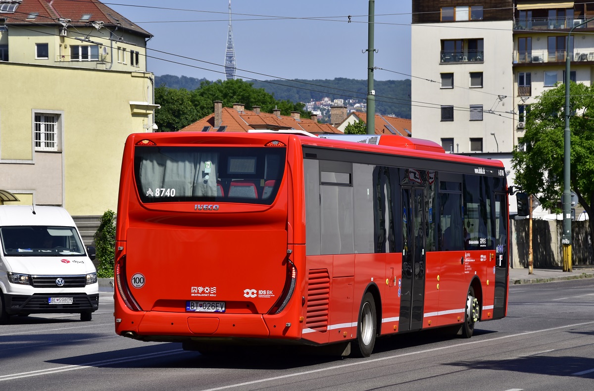 Bratislava, IVECO Crossway LE Line 12M # 8740
