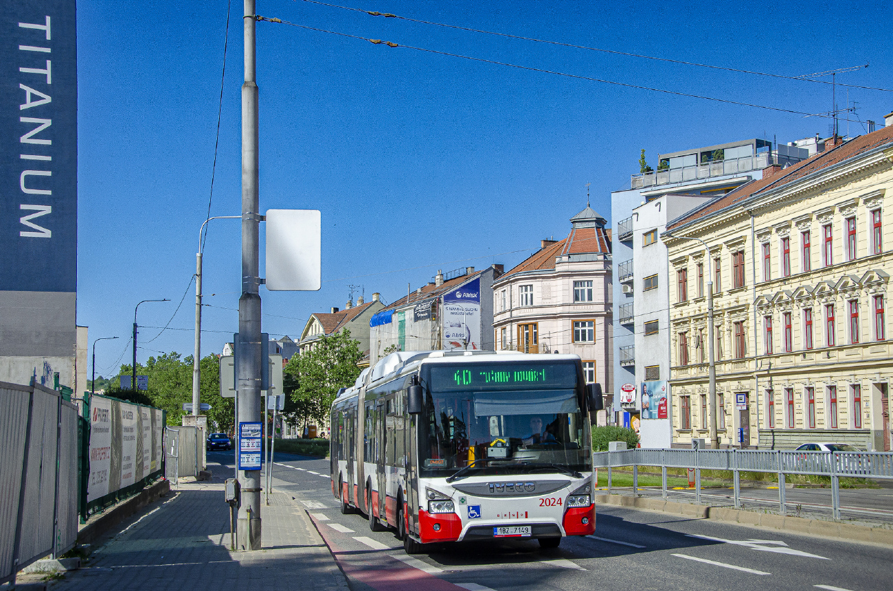 Brünn, IVECO Urbanway 18M CNG Nr. 2024