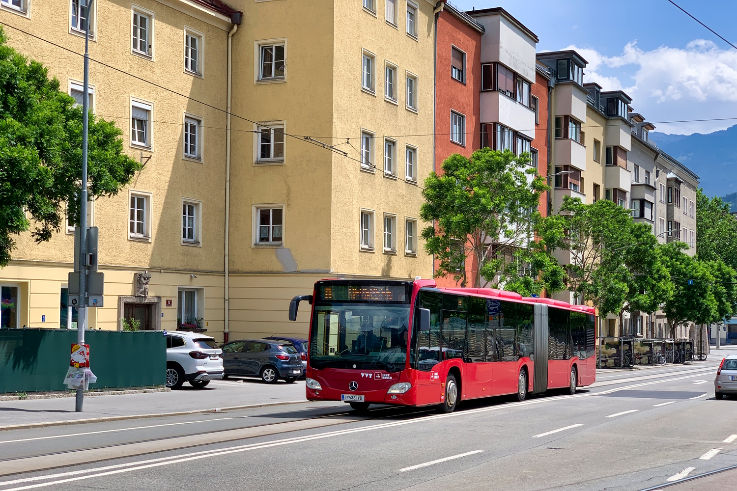 Innsbruck, Mercedes-Benz Citaro C2 G # 433