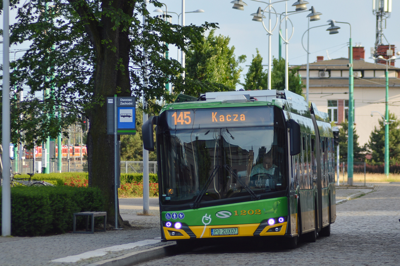 Poznań, Solaris Urbino IV 18 electric № 1202