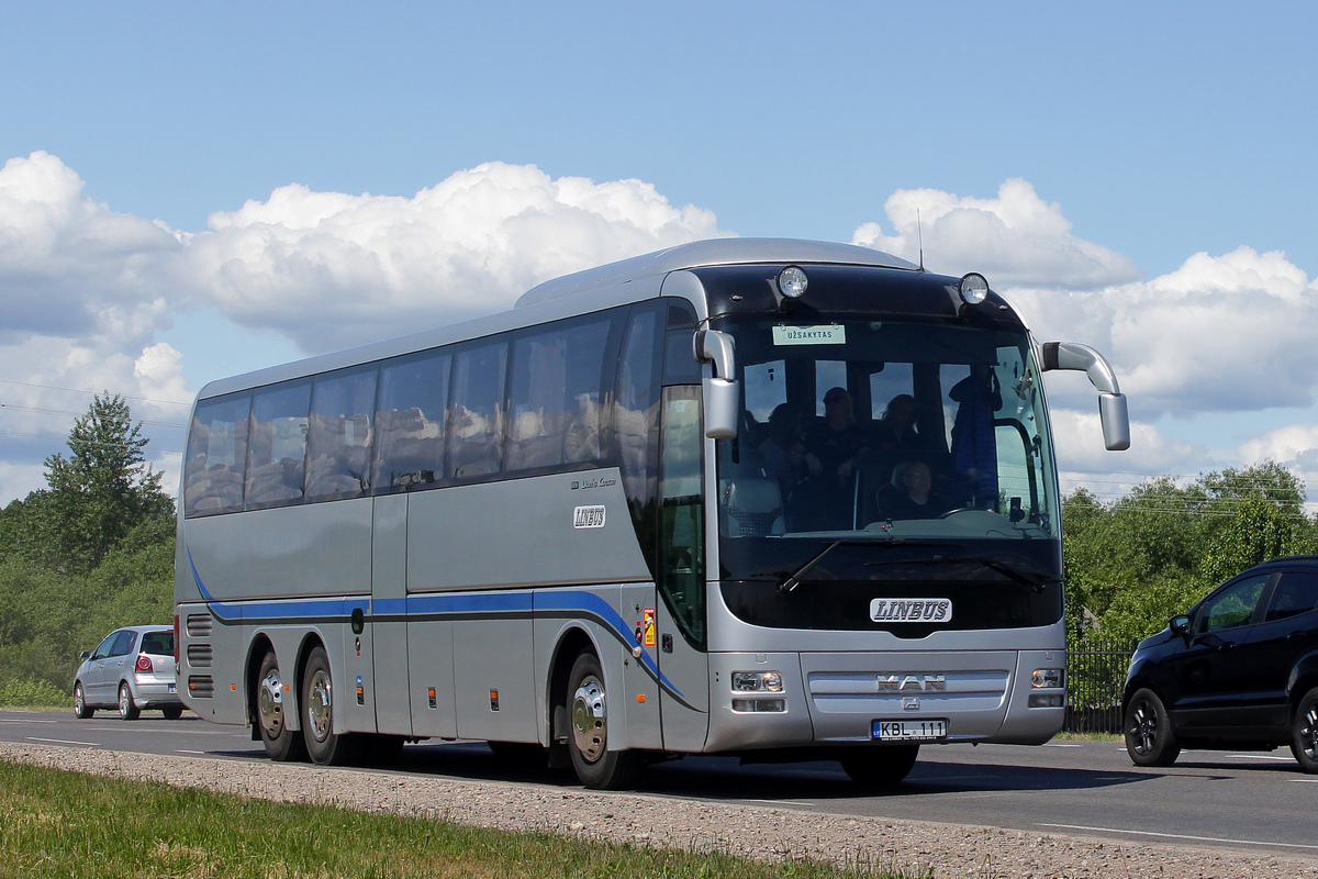 Šiauliai, MAN R09 Lion's Coach C RHC484 # KBL 111