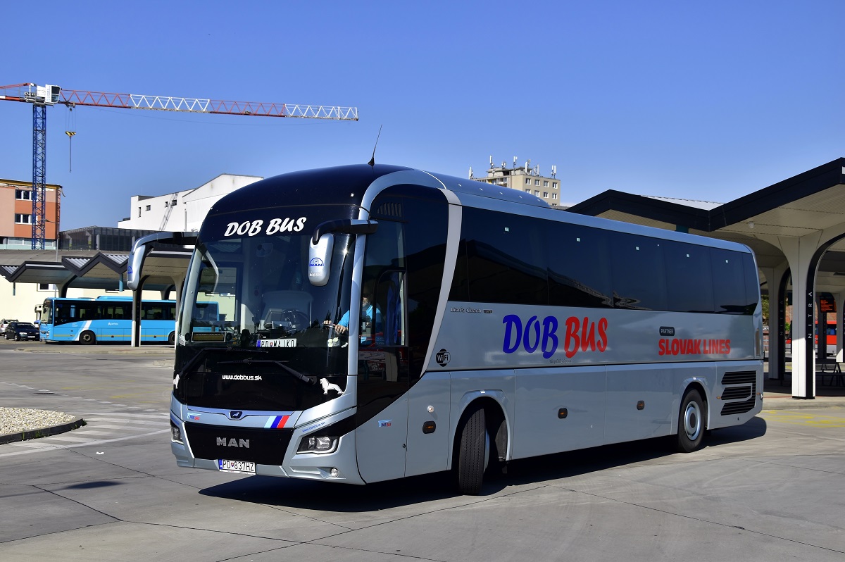 Prievidza, MAN R07 Lion's Coach RHC424 # PD-837HZ