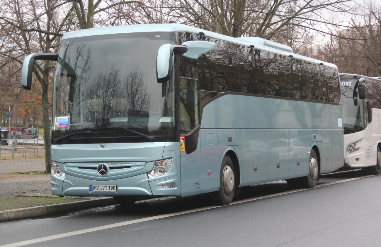Zörbig, Mercedes-Benz Tourismo 15RHD-III # ABI-VT 198