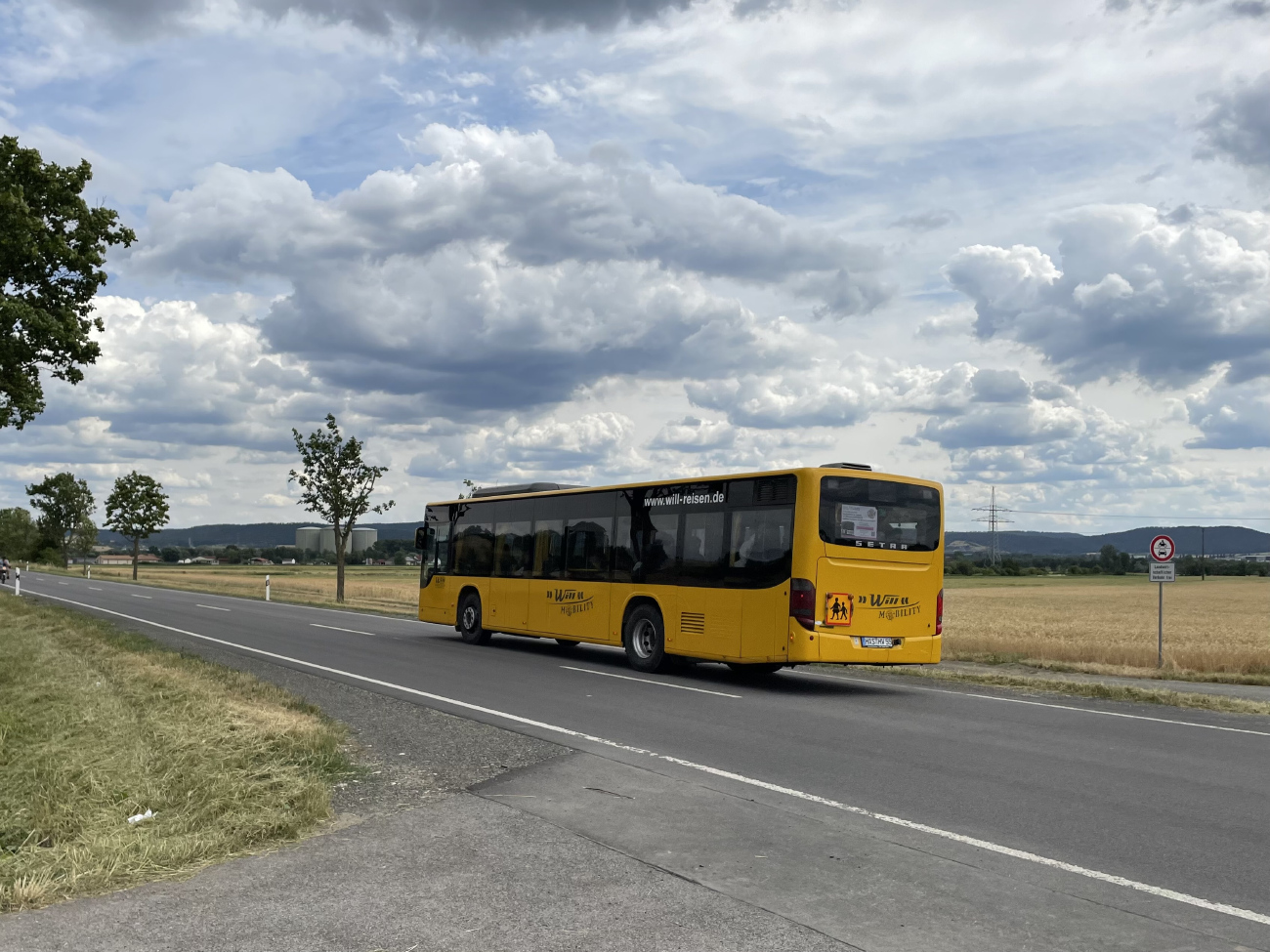 Haßfurt, Setra S415NF # HAS-HW 55