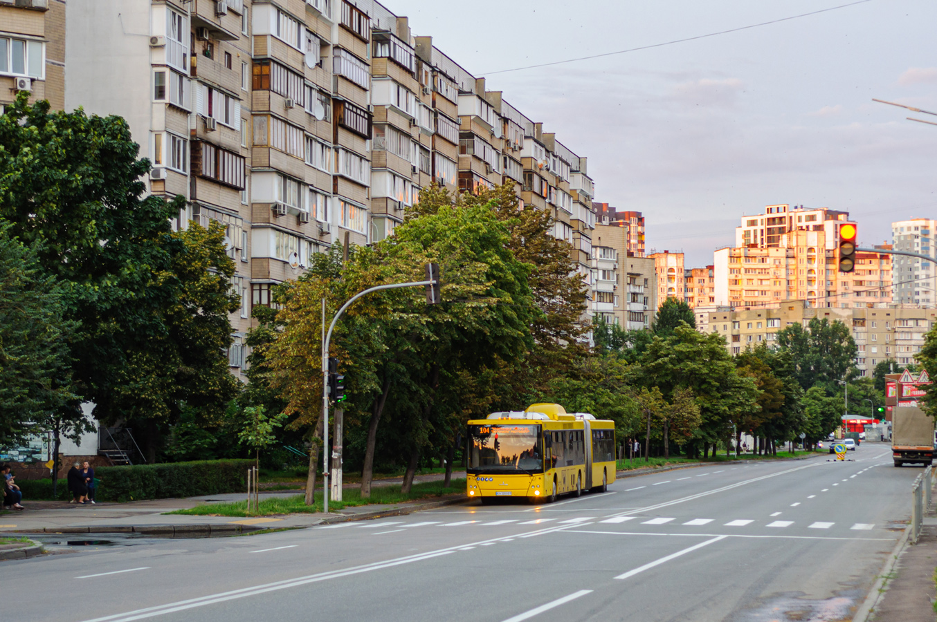 Kyiv, MAZ-215.069 # 4225