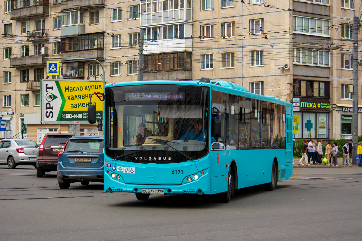 Saint Petersburg, Volgabus-5270.G2 (LNG) # 6171