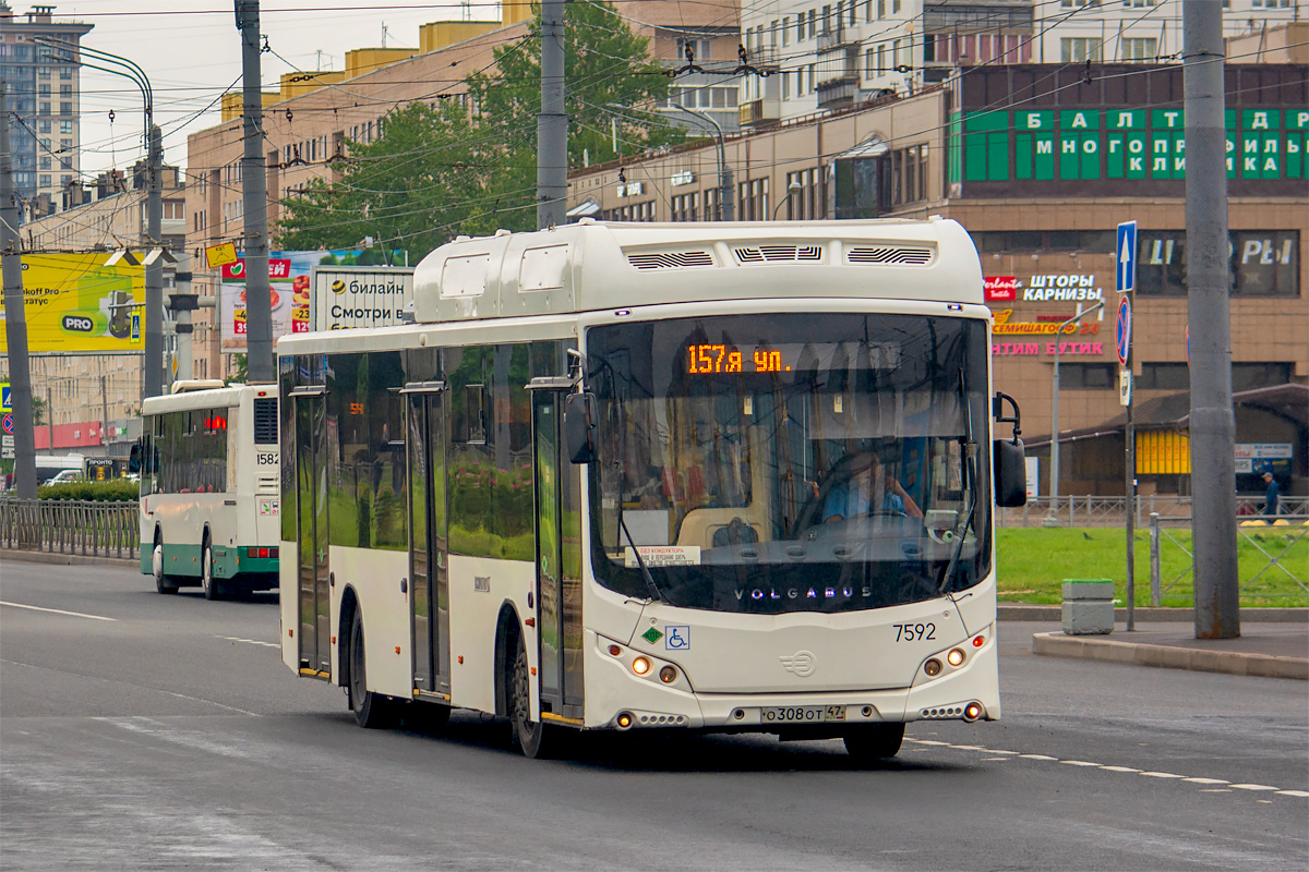 Saint Petersburg, Volgabus-5270.G2 (CNG) # 7592