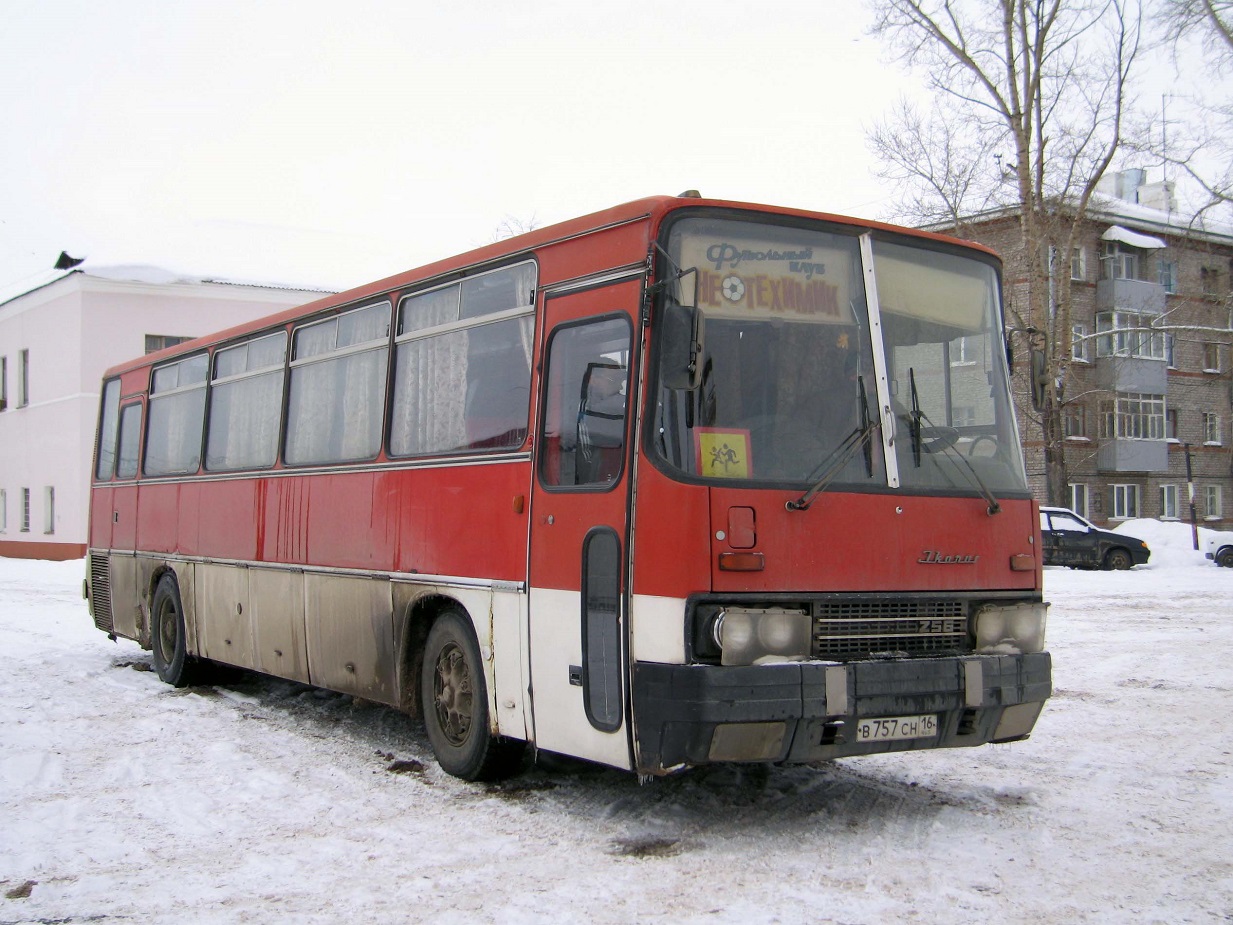 Nizhnekamsk, Ikarus 256.74 # В 757 СН 16