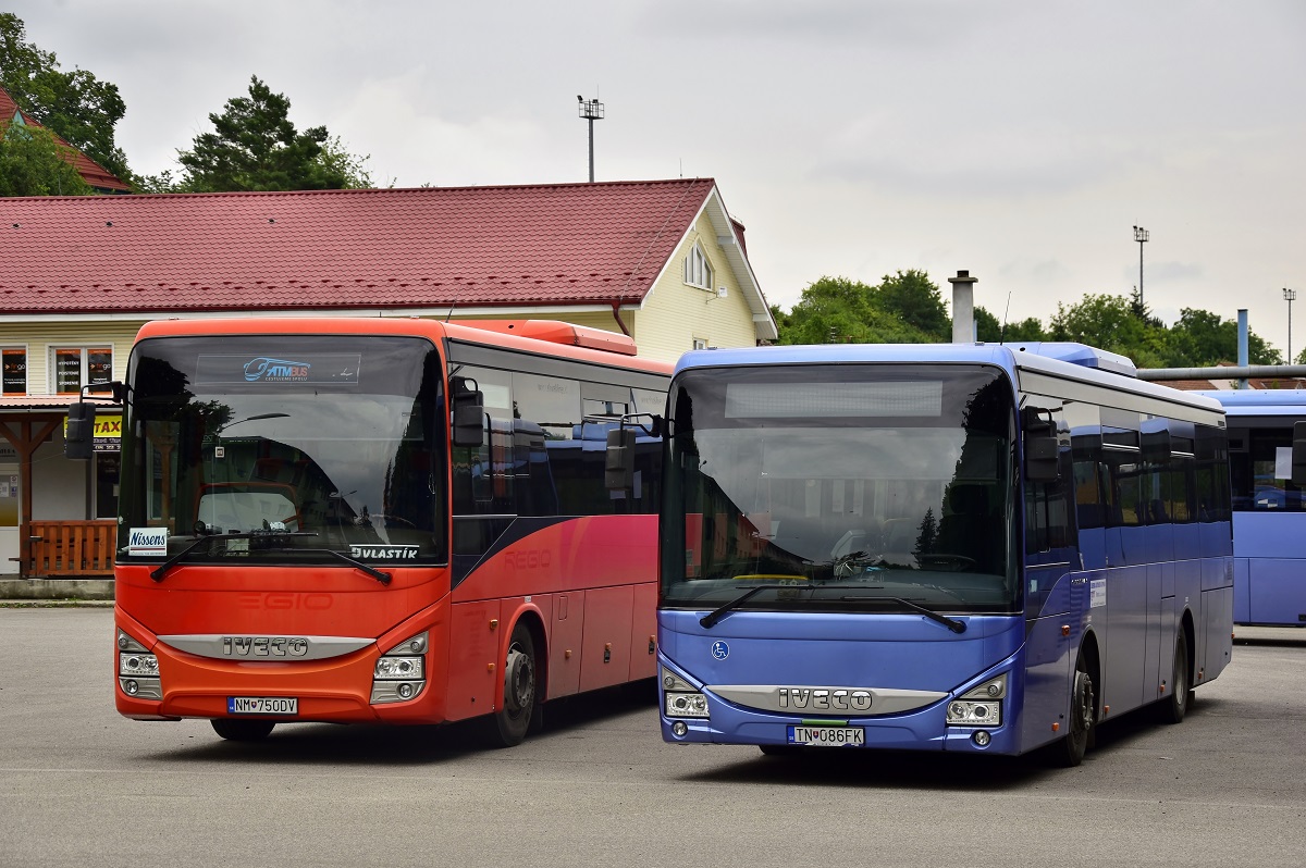 Nové Mesto nad Váhom, IVECO Crossway LE Line 10.8M # TN-086FK; Nové Mesto nad Váhom, IVECO Crossway Line 10.8M # NM-750DV