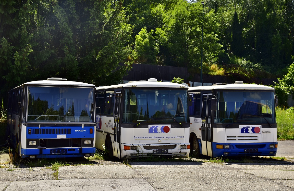 Banská Bystrica, Karosa C954.1360 # ZV-836AU; Žiar nad Hronom, Karosa C734.23 # ZV-312AR; Žiar nad Hronom, Karosa C934E.1351 # ZH-294AI