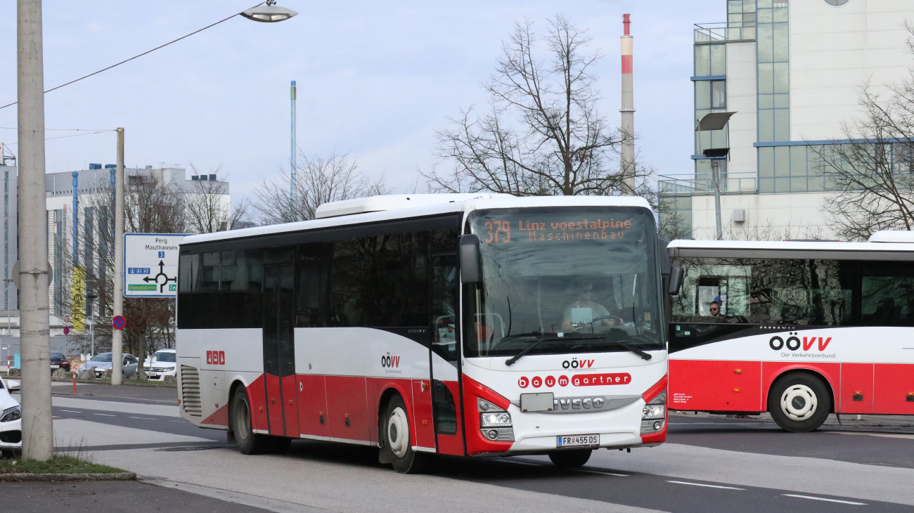 Freistadt, IVECO Crossway 12M # FR-455 DS