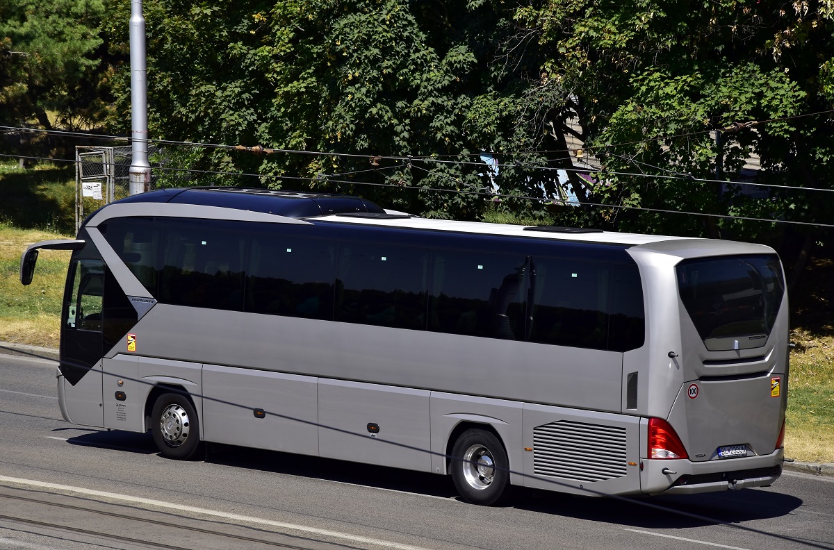 Bratislava, Neoplan N2216SHD Tourliner SHD # BL-230UN
