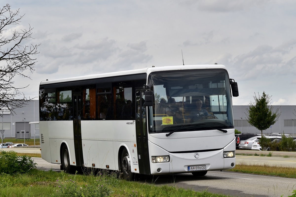 Нитра, Irisbus Crossway 12M Récréo № AA-596CG