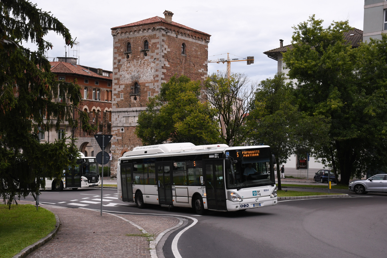 Udine, Irisbus Citelis 12M CNG № 8004