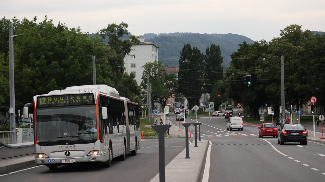 Linz, Mercedes-Benz O530 Citaro Facelift G CNG # 360