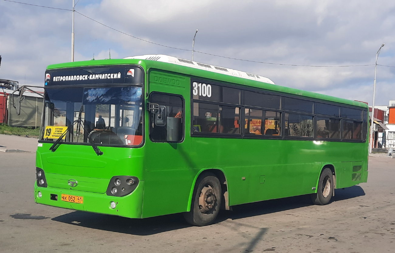 Petropavlovsk-Kamchatskiy, Daewoo BS106 Royal City # 3100