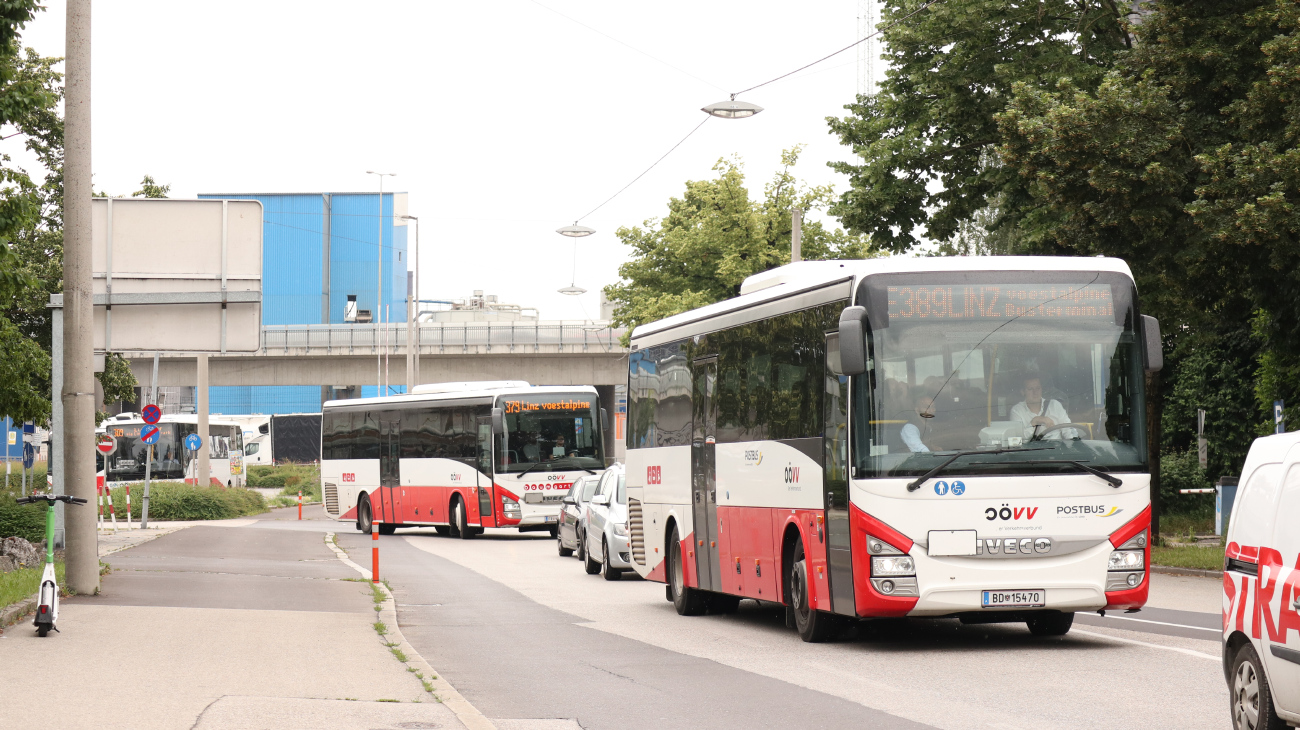 Linz, IVECO Crossway 12M # 15470