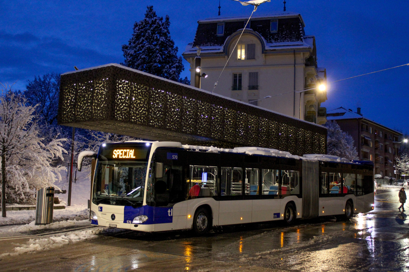 Lausanne, Mercedes-Benz Citaro C2 G No. 570