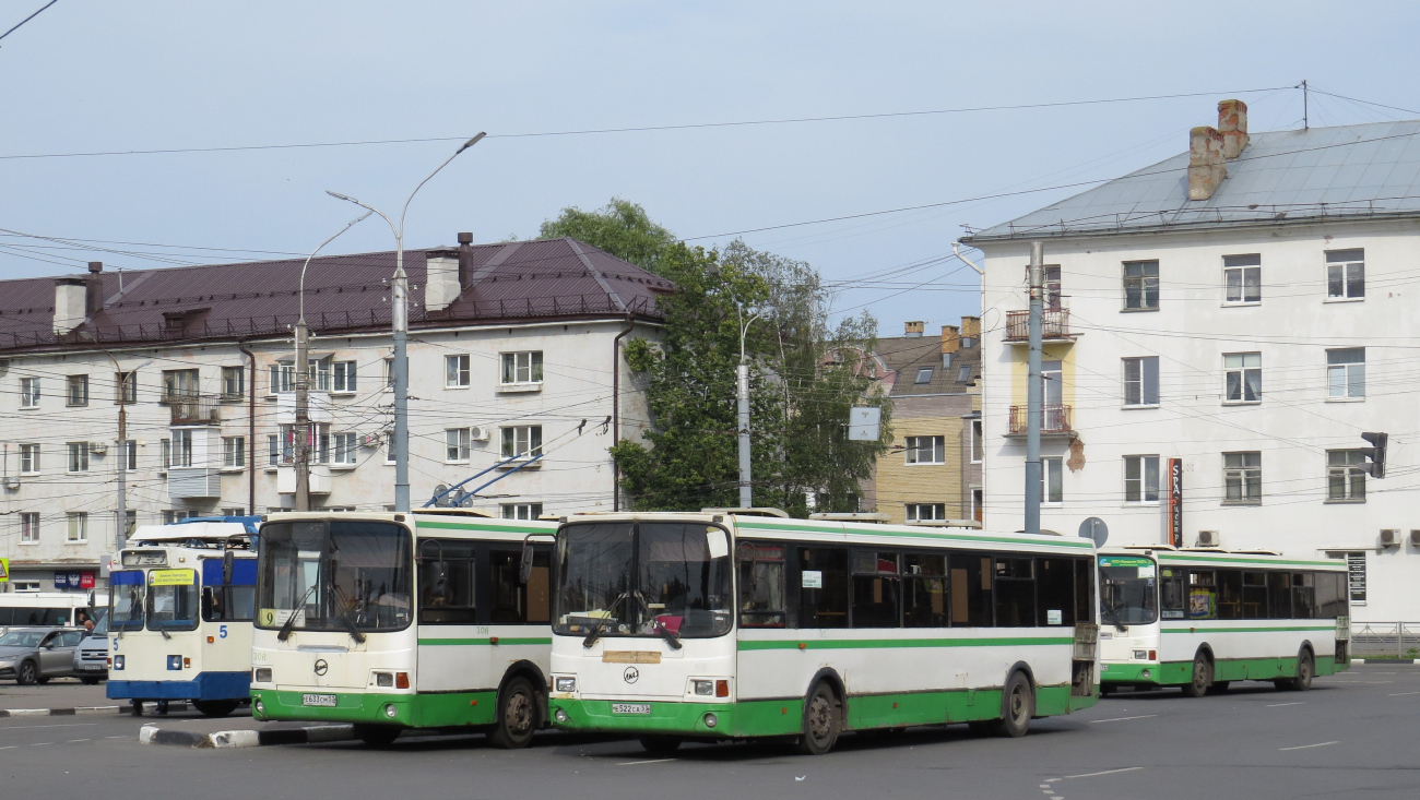 Velikiy Novgorod, LiAZ-5293.53 č. 52