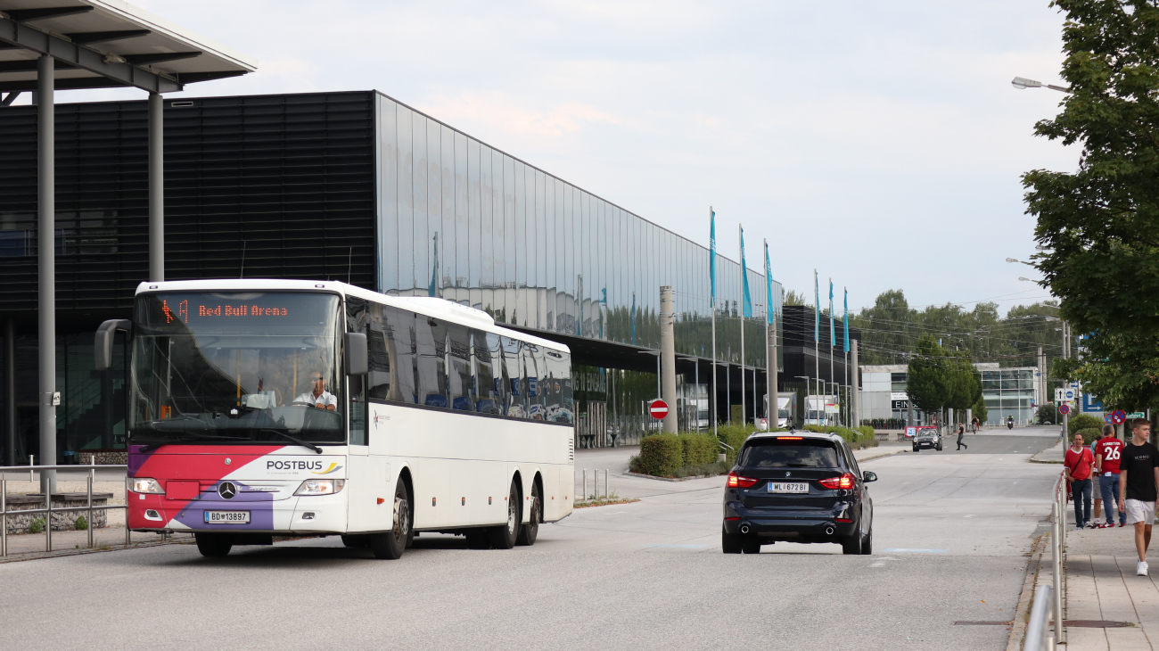 Salzburg, Mercedes-Benz Integro II L # 13897