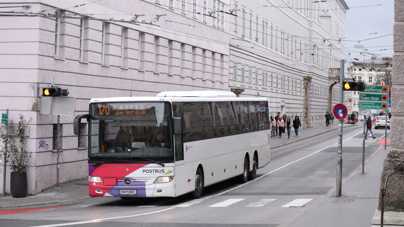 Salzburg, Mercedes-Benz Integro II L # 13897